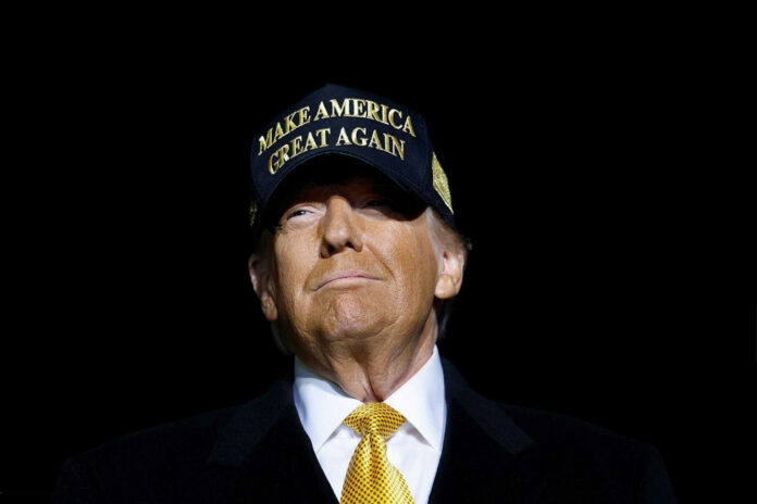 shutterstock2541071031 Trump