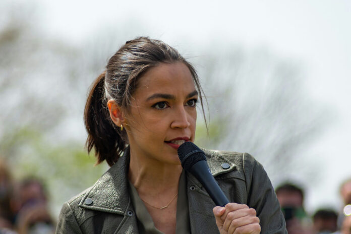 shutterstock_1962959698 AOC