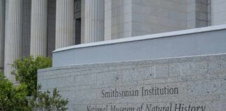 Smithsonian Institution museum exterior with engraved stone sign