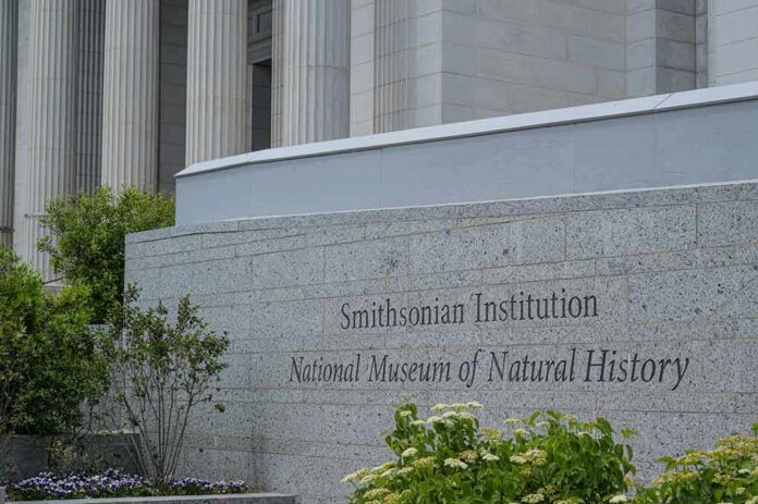shutterstock_1737572072 Smithsonian Institution museum exterior with engraved stone sign